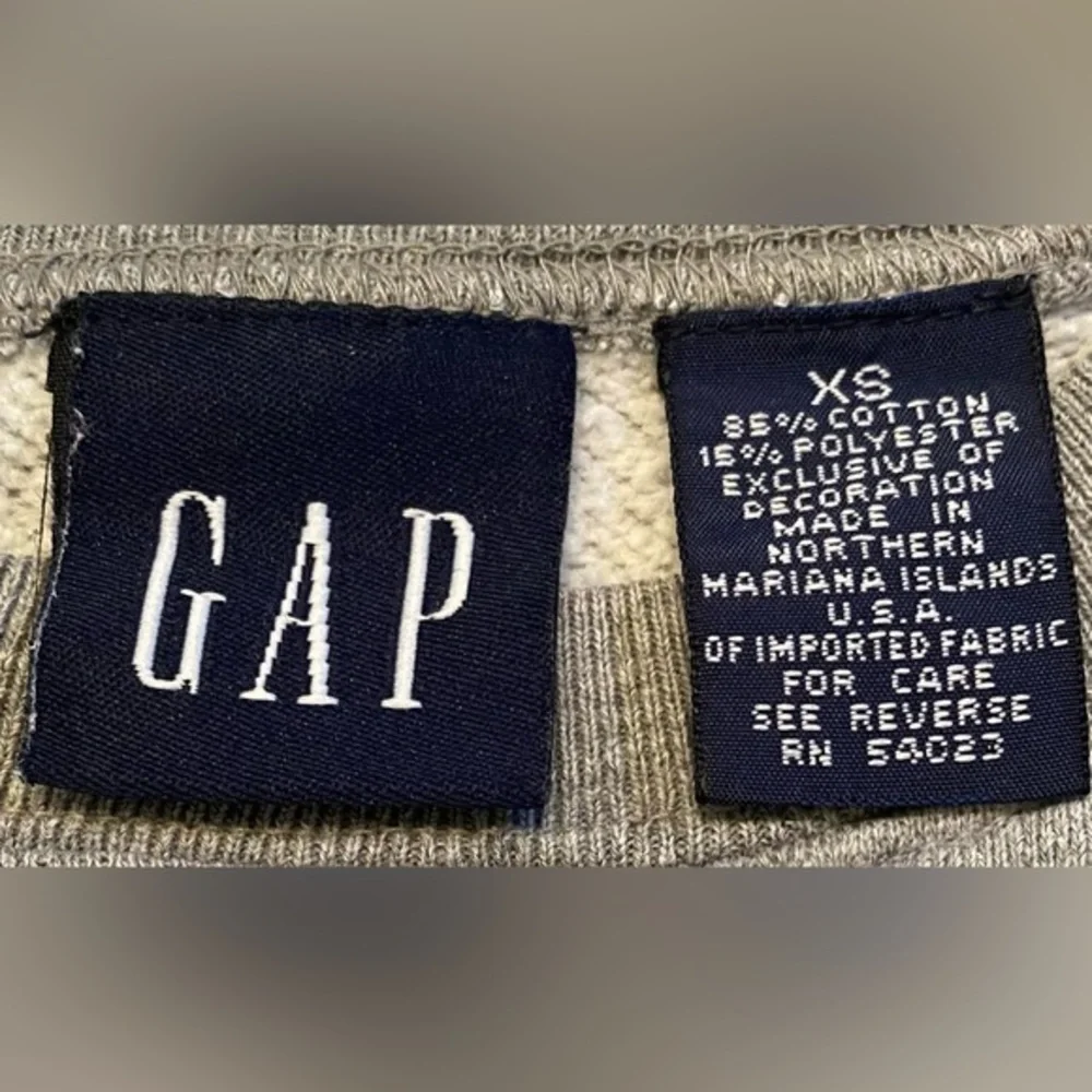 Vintage Gap Kid’s XS Gray “Gap Athletic” Basketball Graphic Cotton/Poly Pullover